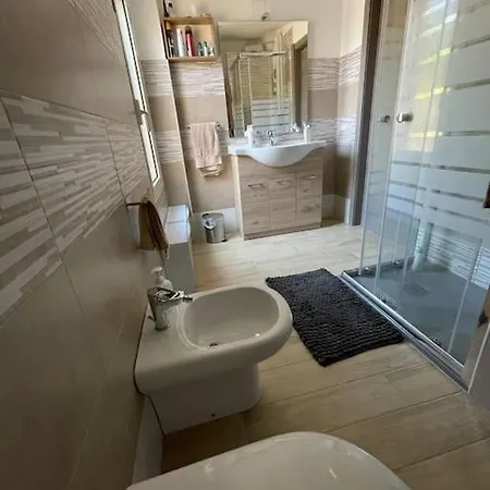 Casa Vacanze A 10 Km Dal Mare